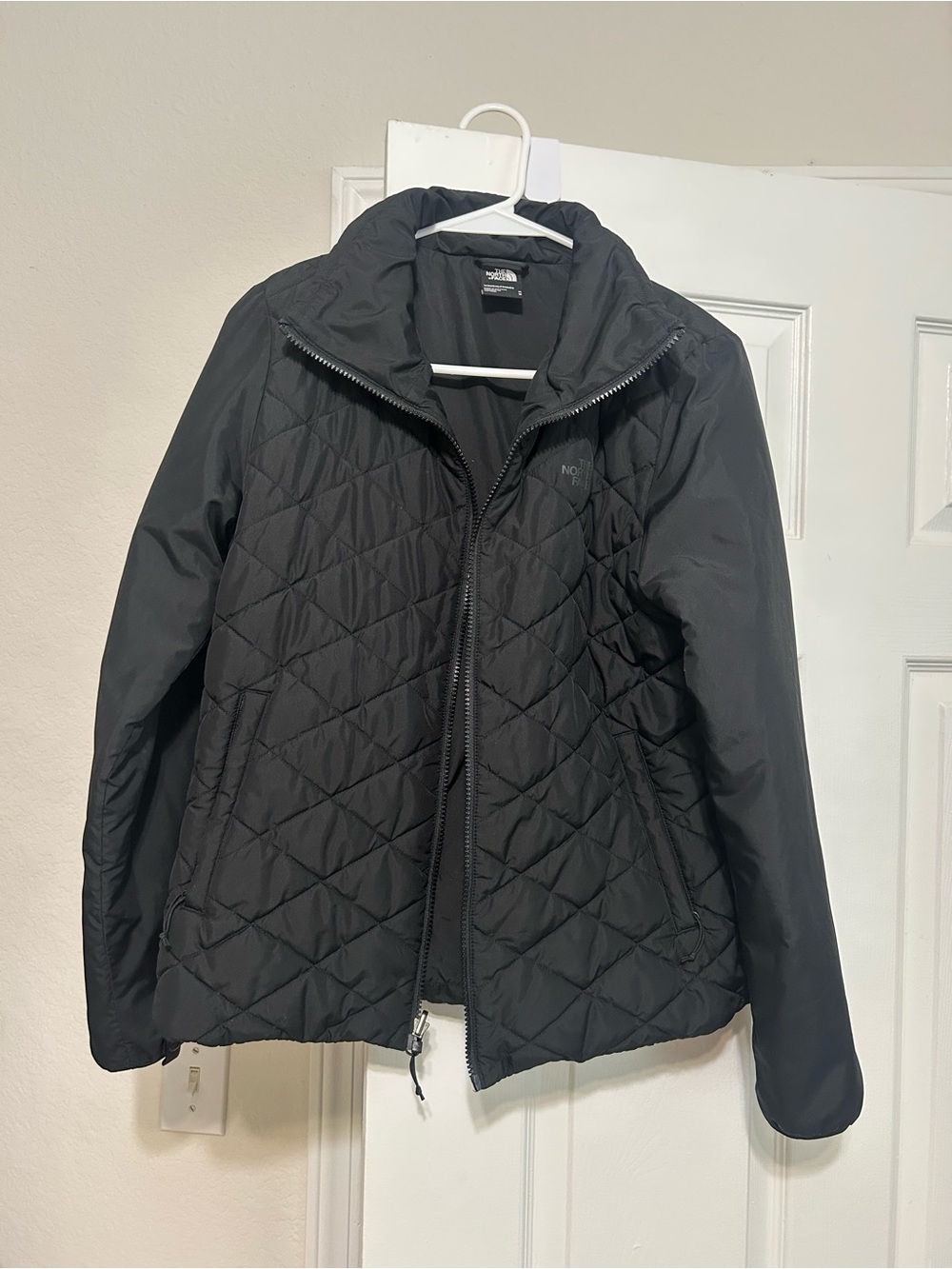 The North Face Women’s Black Diamond-Quilt Puffer Jacket